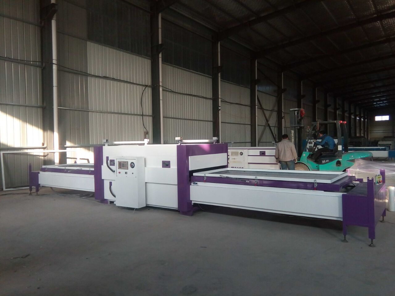 自動貼膜機(jī)_機(jī)械欄目_